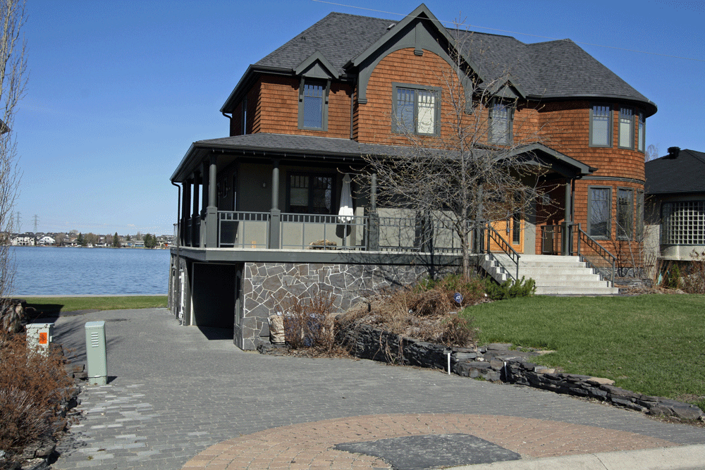 Lakefront Home