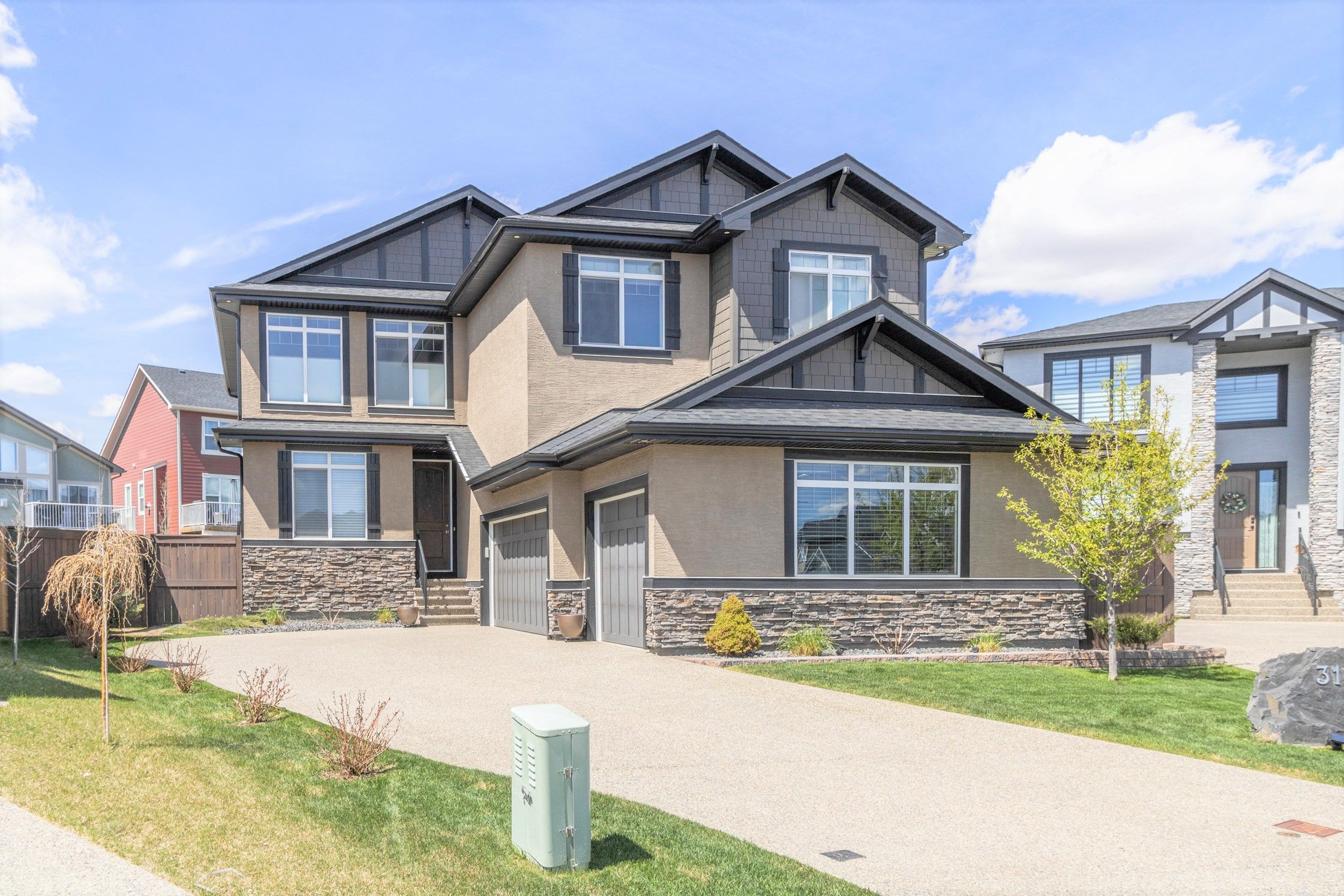 Chestermere MLS $800,000 to 1 million